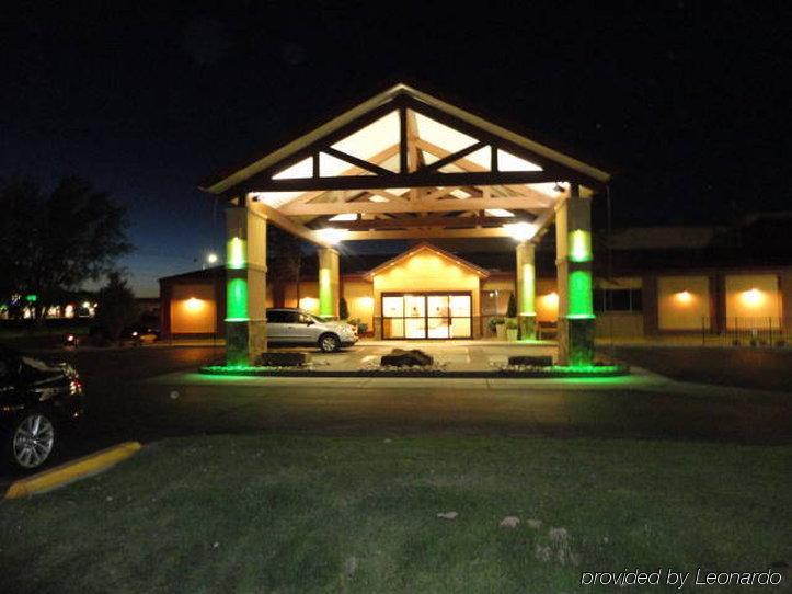 Holiday Inn Riverton-Convention Center By Ihg Exterior photo